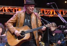 Neil Young Claims Spotify Should Remove His Music, Credit: Tremblzer.com