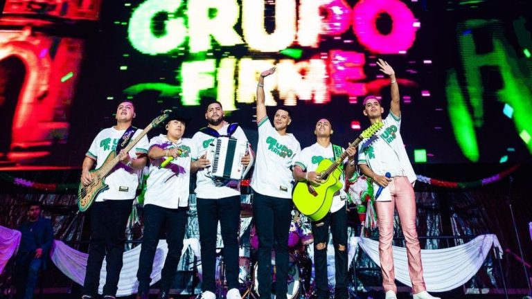 “I missed many songs”: Eduin Caz gets upset during Grupo Firme’s concert in Las Vegas